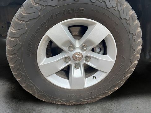 Used 2016 RAM 1500 Tradesman w/ Popular Equipment Group image 9