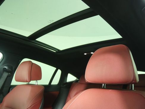 Used 2020 BMW X6 M50i w/ Premium Package image 12