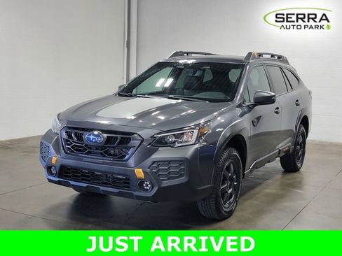 Used 2025 Subaru Outback Wilderness AWD/4WD image 2