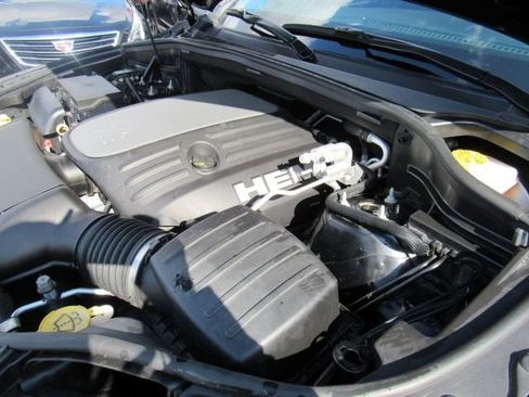 Used 2021 Dodge Durango R/T w/ Tow 'N Go Package image 12