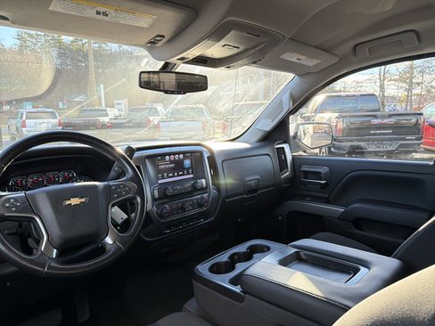 Used 2017 Chevrolet Silverado 1500 LT w/ All Star Edition image 15