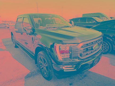 Certified 2022 Ford F150 XLT w/ Equipment Group 302A High image 3