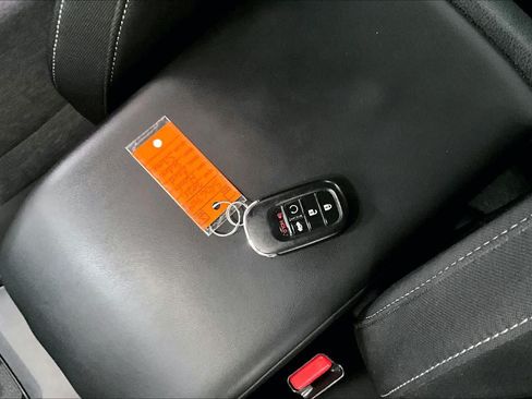 Used 2025 Honda Accord SE image 14