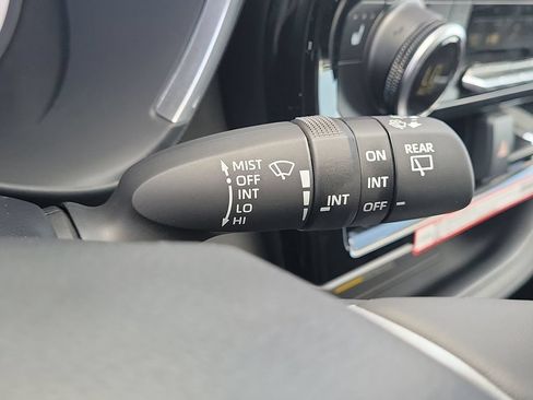 New 2026 Toyota Highlander XLE AWD/4WD image 12
