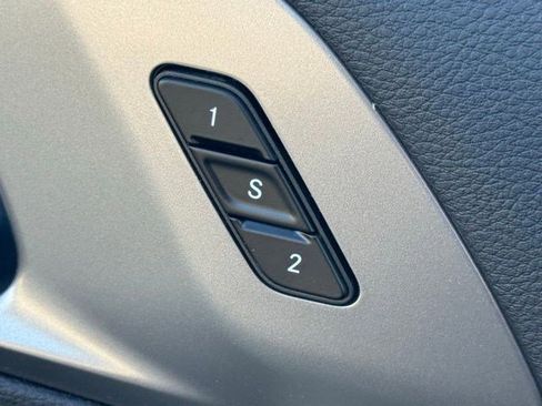 New 2026 Chrysler Pacifica Select AWD/4WD image 8