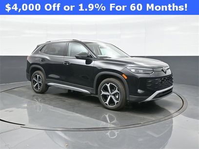 New 2026 Volkswagen Tiguan SE