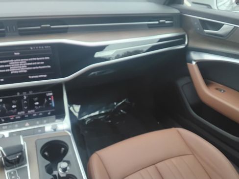 Certified 2025 Audi A6 2.0T Premium w/ Convenience Plus Package image 23