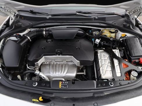 Used 2019 Buick LaCrosse Essence w/ Sights and Sounds Package image 27