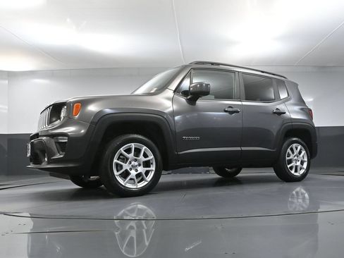 Used 2021 Jeep Renegade Latitude w/ Convenience Group AWD/4WD image 53