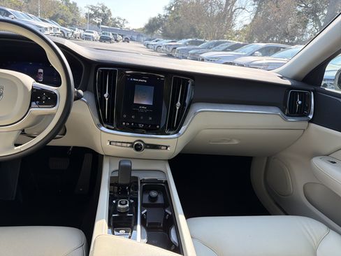 Certified 2024 Volvo S60 B5 Plus w/ Climate Package image 31