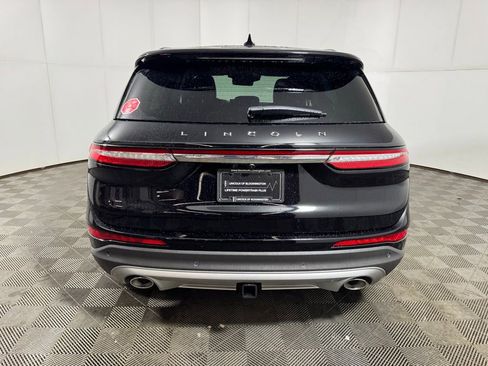 New 2026 Lincoln Corsair Premiere image 4