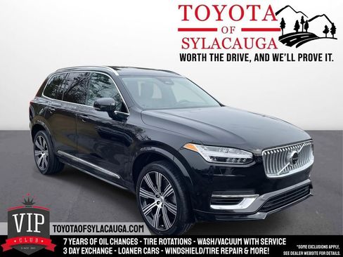 Used 2023 Volvo XC90 T8 Plus image 1