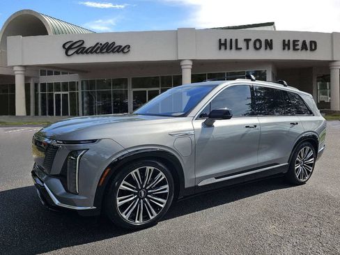 Used 2026 Cadillac Vistiq Premium Luxury AWD/4WD image 1