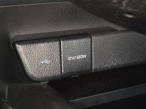 Used 2024 Toyota Camry LE image 27