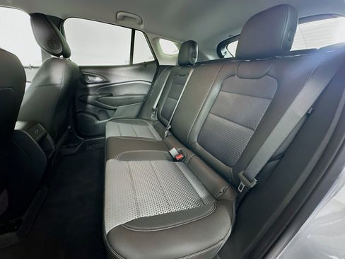 New 2025 Chevrolet Trax LT w/ Driver Confidence Package FWD image 24
