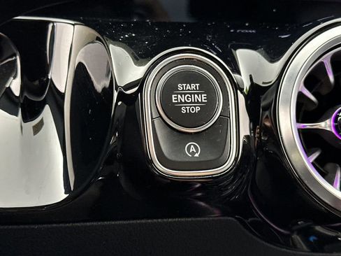 Used 2023 Mercedes-Benz GLA 250 4MATIC image 28