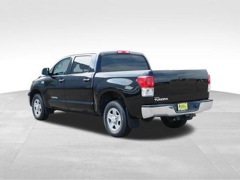 Used 2013 Toyota Tundra 2WD CrewMax w/ Tow Pkg image 6