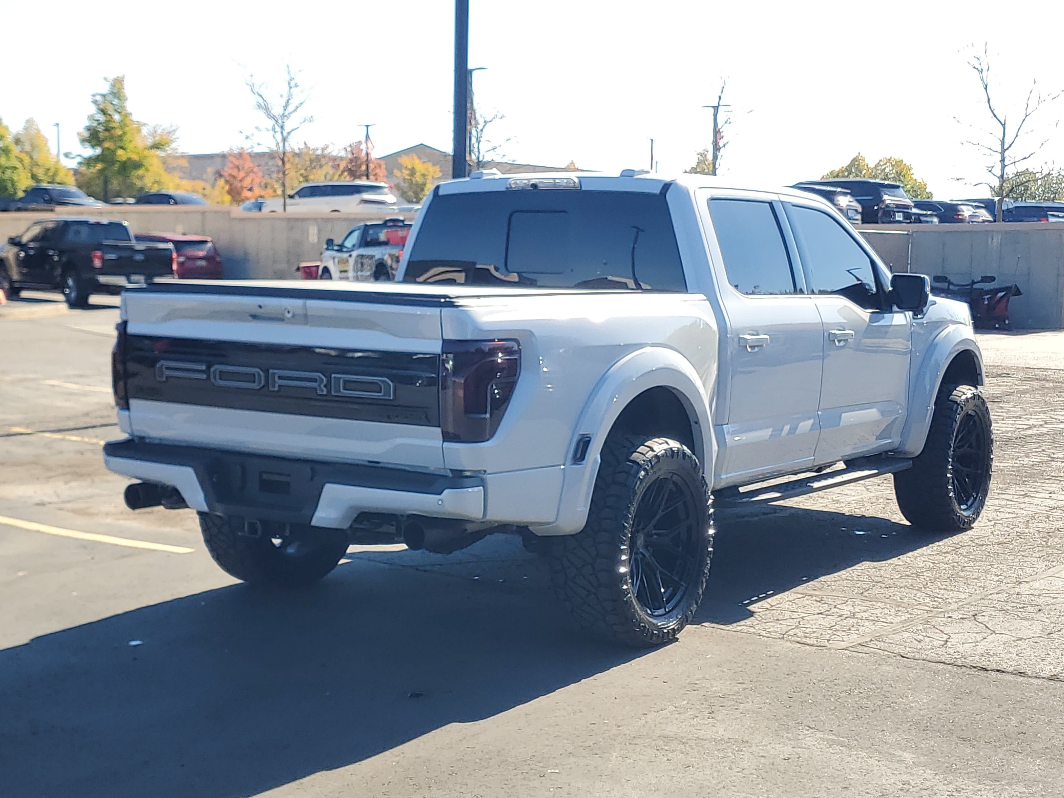 Used 2025 Ford F150 Raptor AWD/4WD image 6