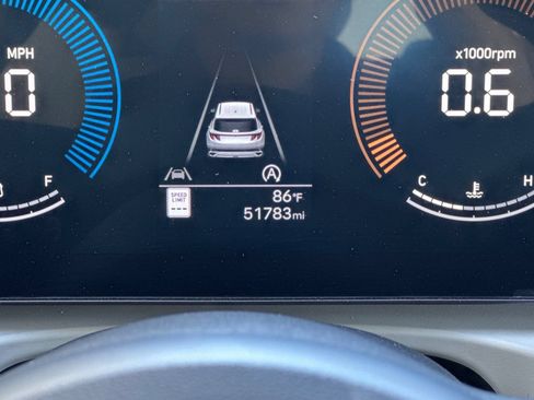 Used 2025 Hyundai Tucson SEL FWD image 30