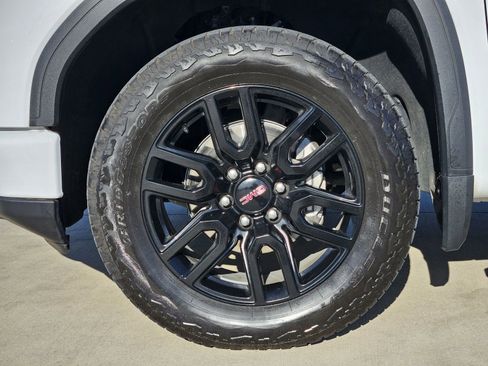 Used 2024 GMC Sierra 1500 Elevation w/ X31 Off-Road Package image 12