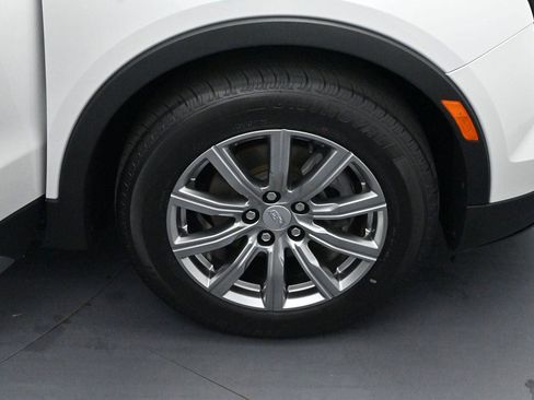 Used 2023 Cadillac XT4 Premium Luxury w/ Cold Weather Package AWD/4WD image 33