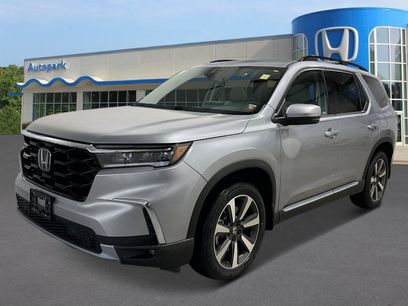 New 2025 Honda Pilot Touring