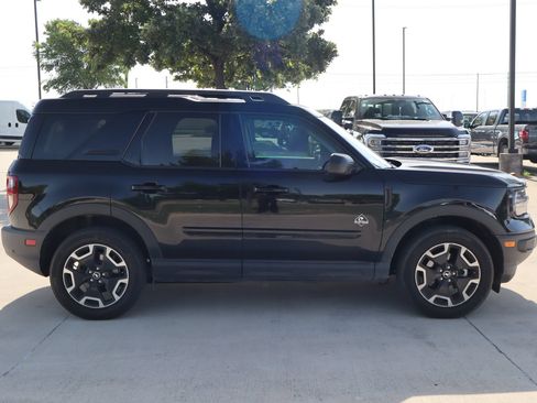 Used 2024 Ford Bronco Sport Outer Banks AWD/4WD image 2
