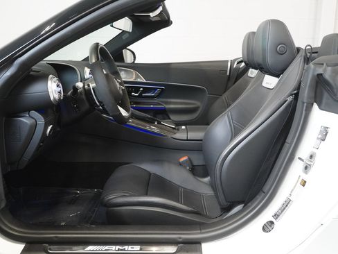 Certified 2022 Mercedes-Benz SL 63 AMG 4MATIC image 14