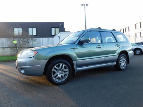 Used 2008 Subaru Forester 2.5X L.L. Bean image 4