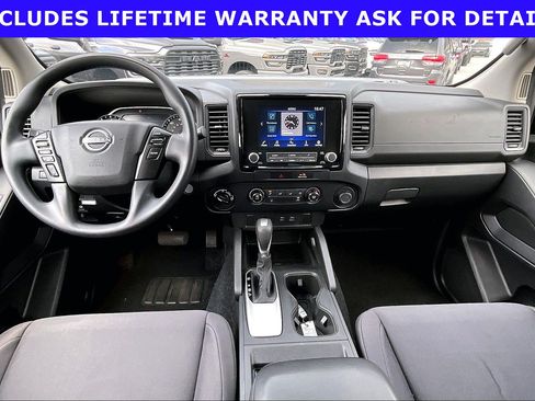 Used 2022 Nissan Frontier S AWD/4WD image 12