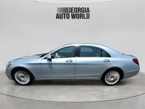 Used 2018 Mercedes-Benz S 560 Sedan image 2