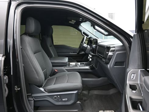 Used 2021 Ford F150 XLT w/ Equipment Group 302A High image 12