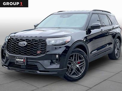 Used 2025 Ford Explorer ST