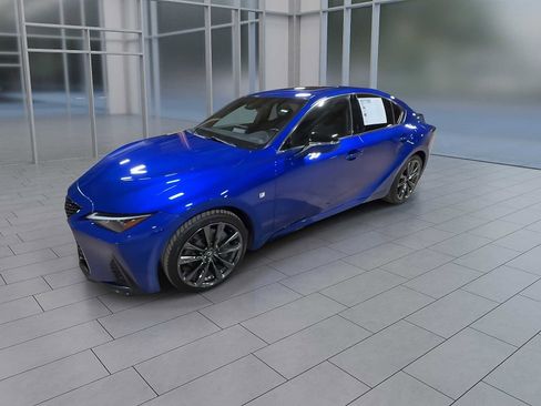 Used 2023 Lexus IS 350 F Sport image 4