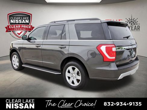 Used 2020 Ford Expedition XLT w/ Equipment Group 202A RWD image 5
