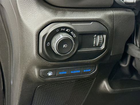 Used 2023 Jeep Wrangler Unlimited w/ Cold Weather Group AWD/4WD image 17