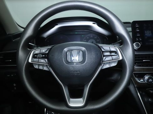 Used 2020 Honda Accord EX image 22
