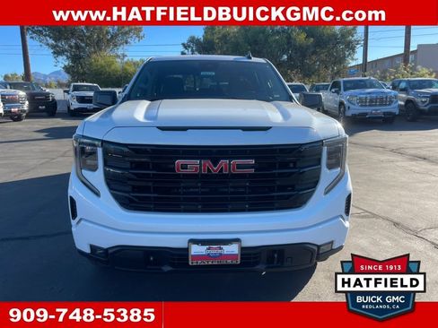 New 2026 GMC Sierra 1500 Elevation image 7