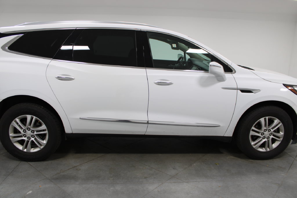 Used 2019 Buick Enclave Essence FWD image 11