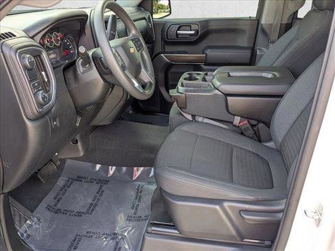 Used 2020 Chevrolet Silverado 1500 LT w/ LT Value Package image 14