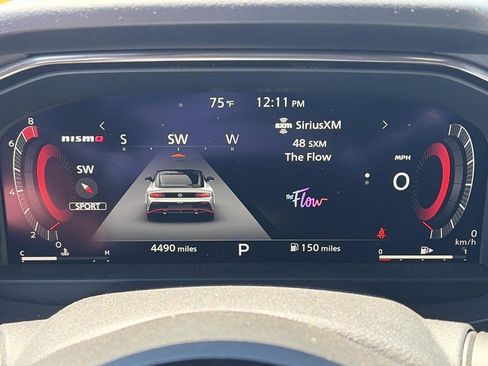 Used 2025 Nissan Z NISMO w/ Floor Mat Package RWD image 21