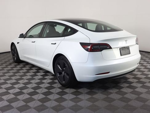Used 2023 Tesla Model 3 Standard Range image 7