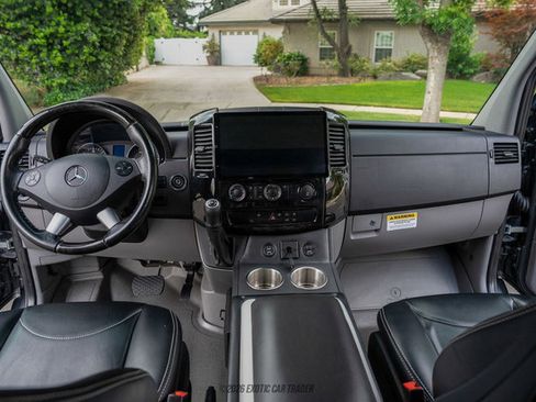 Used 2017 Mercedes-Benz Sprinter 3500 image 48