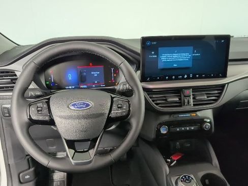 New 2026 Ford Escape Active w/ Tech Pack #1 AWD/4WD image 13