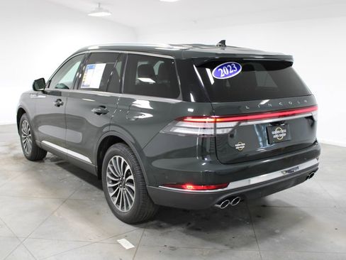 Used 2023 Lincoln Aviator Reserve w/ Equipment Group 201A AWD/4WD image 7