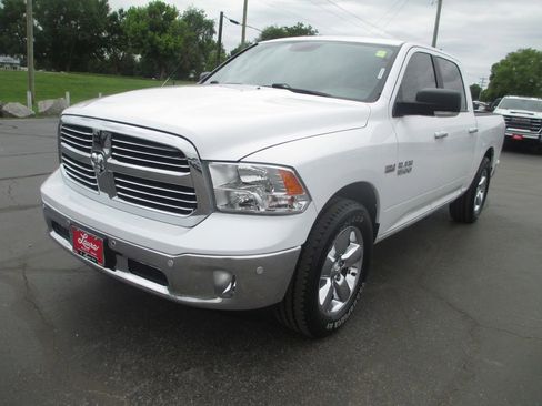 Used 2018 RAM 1500 Big Horn AWD/4WD image 11