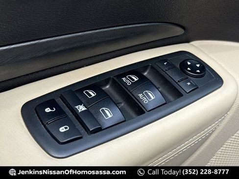 Used 2018 Dodge Durango Citadel w/ Technology Group RWD image 26