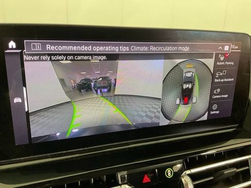 Used 2023 BMW M8 Competition w/ M Carbon Exterior Package AWD/4WD image 20