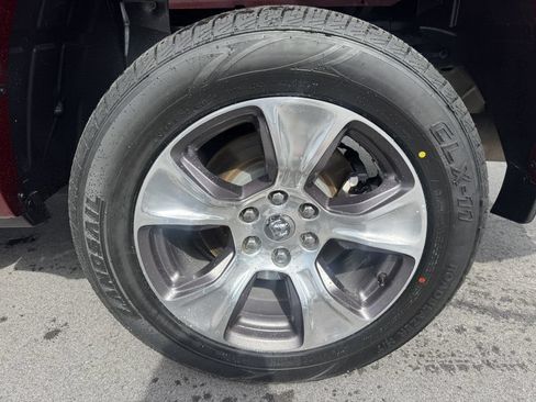 Used 2020 RAM 1500 Laramie RWD image 6