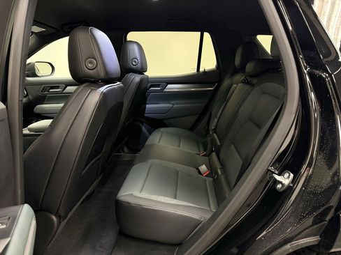 New 2026 GMC Terrain AT4 w/ LPO, Black Badging Package image 20